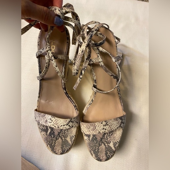 Aldo Shoes - Aldo White and Tan Wedges with Strappy Design size 8.5